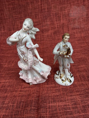 Statuine porcellana