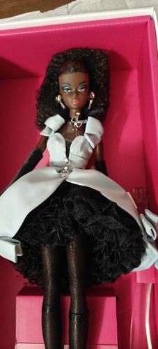 Bambola barbie silkstone - barbie,