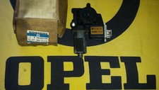  Motore alzavetro destro Opel Tigra A S93 1207382 90482596