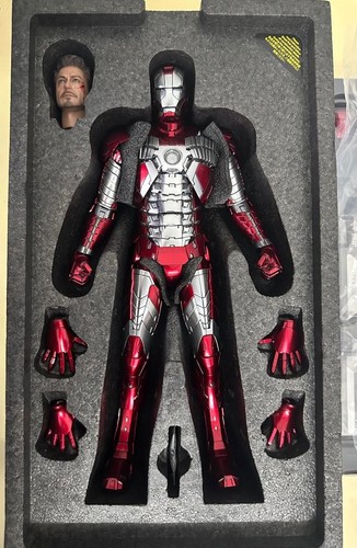 Hot toys mms400 d18 iron - mms400-d18,