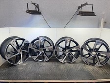 cerchi per AUDI A3 SPORTBACK (8VF) 1.6 SPORT 8V0601025EQ renop1224887