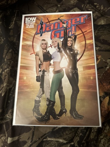 Danger girl 4 - #, sottocopertina