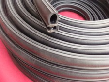 Guarnizione battuta porta auto