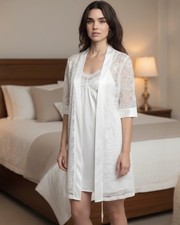 Vestaglia da sposa in raso e