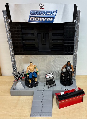 Wwe smackdown entrance stage - entrance,