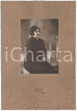 1915 ca MELFI (PZ) Donna in