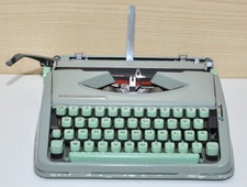 Macchina da scrivere portatile