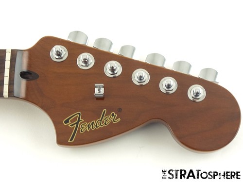Collo fender tom delonge - fender,