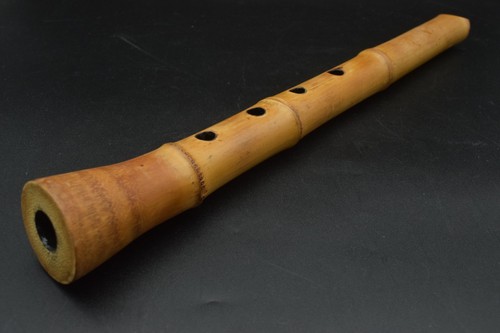 Antico strumento flauto - strumento, a