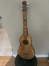 chitarra arte popolare vintage