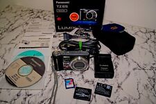 fotocamera digitale compatta