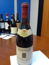 Antica Bottiglia Vino Rosso