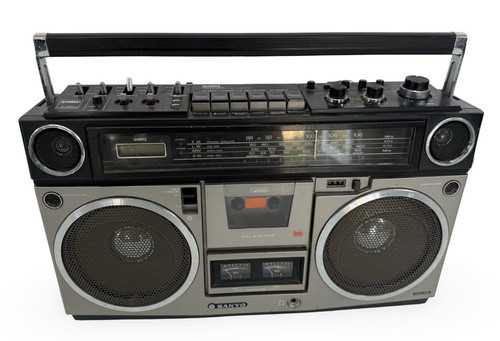 Vintage sanyo m9990l boombox - vintage,