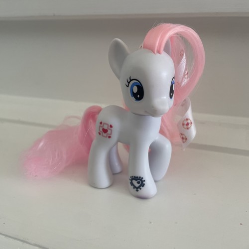 Little pony nurse - my,
