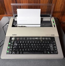 Macchina da scrivere