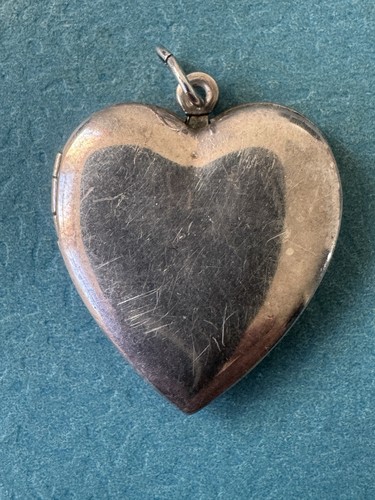Antico ciondolo cuore