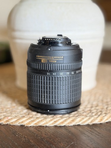 Nikon zoom nikkor - nikon, zoom-nikkor