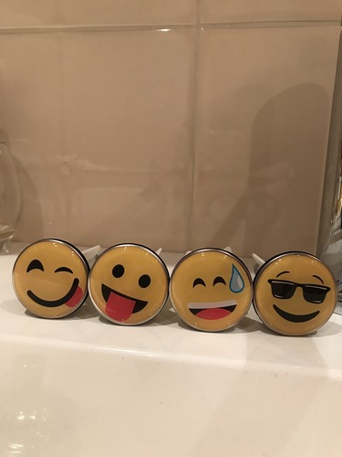 Saltelli bagno emojie - saltelli, fantasia