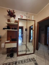 Cucina, Sala,ingresso, Scarpiera.di Buono Stato