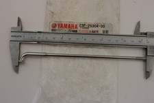 Rear wheel radius rear wheel