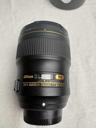 Nikon nikkor 28mm 1 - 28mm, f/1.4e