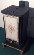 STUFA A LEGNA A FIAMMA INVERSA