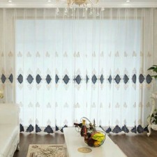 Baroque Maille Broderie Floral