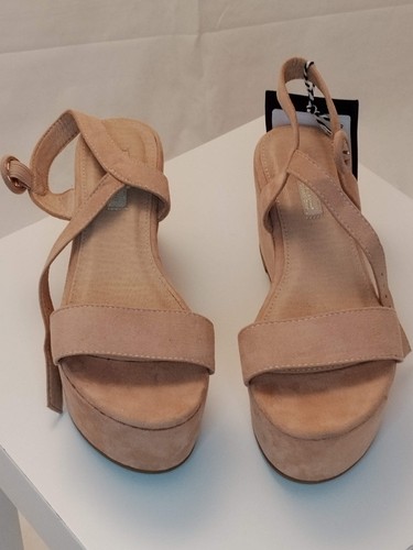 Sandali con zeppa - , primadonna