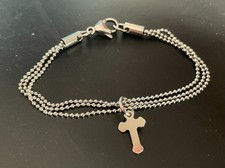 Bracciale con croce in acciaio