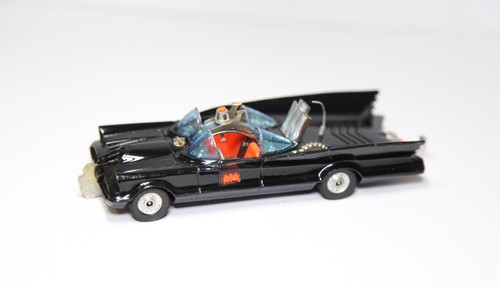 Batmobile corgi 267 - 267, come