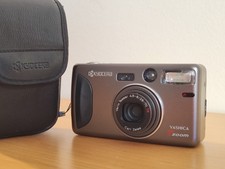 NUOVA Yashica T4 Zoom Carl Zeiss Vario tessar T* 28-70mm yashica t5 yashica t4  