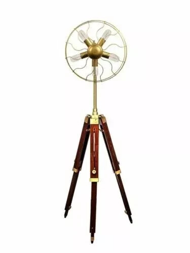 Antico ventilatore treppiede - antico,