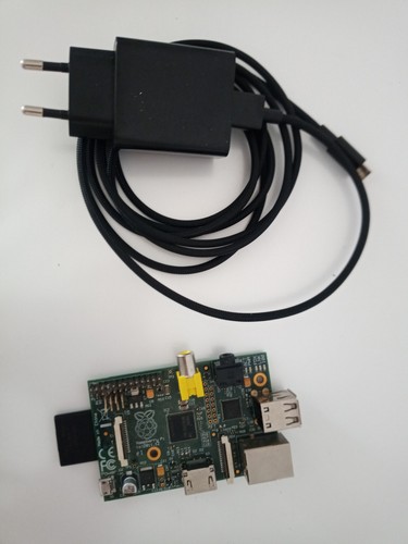 Raspberry model 512mb - model, b