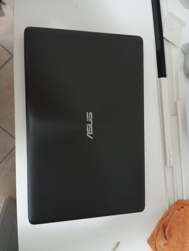 Asus sonicmaster x750j - ,