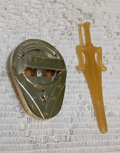 Lotto scudo figure motu - scudo,