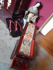 Antico portagioie Geisha Kyodai Giappone ricami seta legno dipinti loto ciliegio