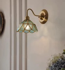 Lampada da parete luci in