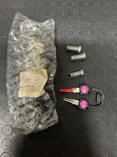 296881 kit serrature piaggio - 296881,