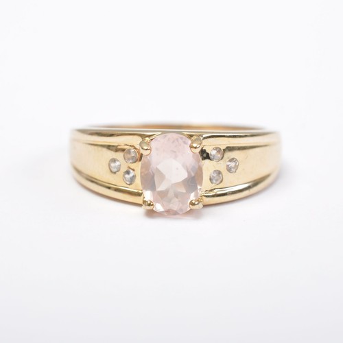 Fantastico anello con quarzo - con,