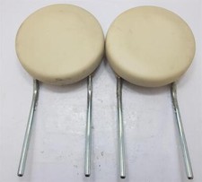 Coppia poggiatesta anteriori