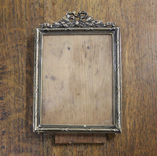 Antica piccola cornice