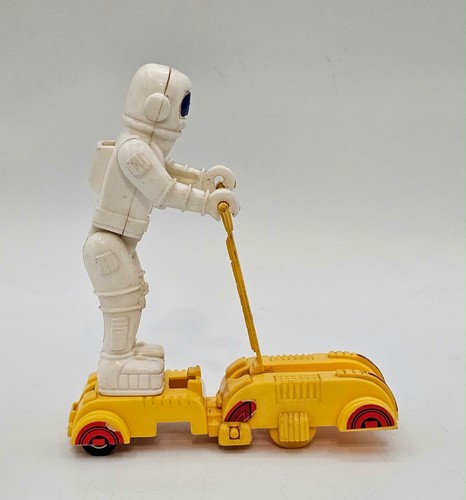 Astronauta con rover spaziale - con,