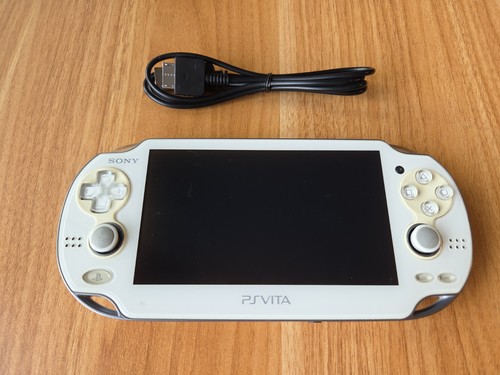 Sony vita pch 1100 - pch-1100, crystal