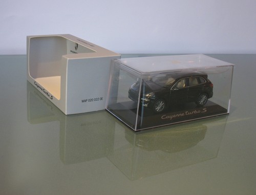 Porsche cayenne turbo - █►,
