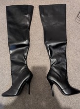 Stivali alti alla coscia UK 5