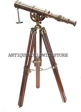 Antico telescopio da tavolo