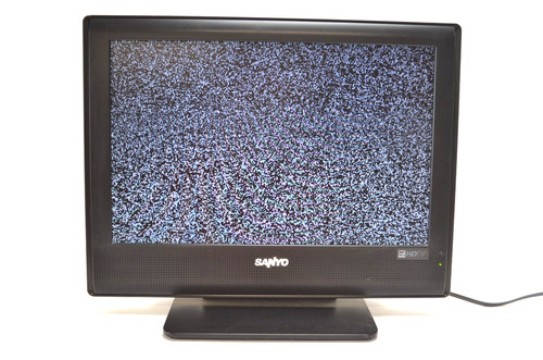 Sanyo dp19648 lcd - 19", hdtv