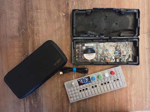 Teenage engineering - op-1,