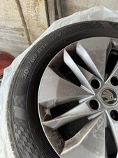 Gomme E Cerchi Skoda 16 Originali