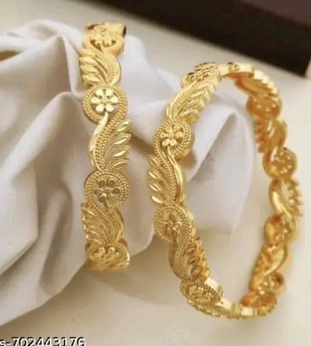 Set braccialetti dorati